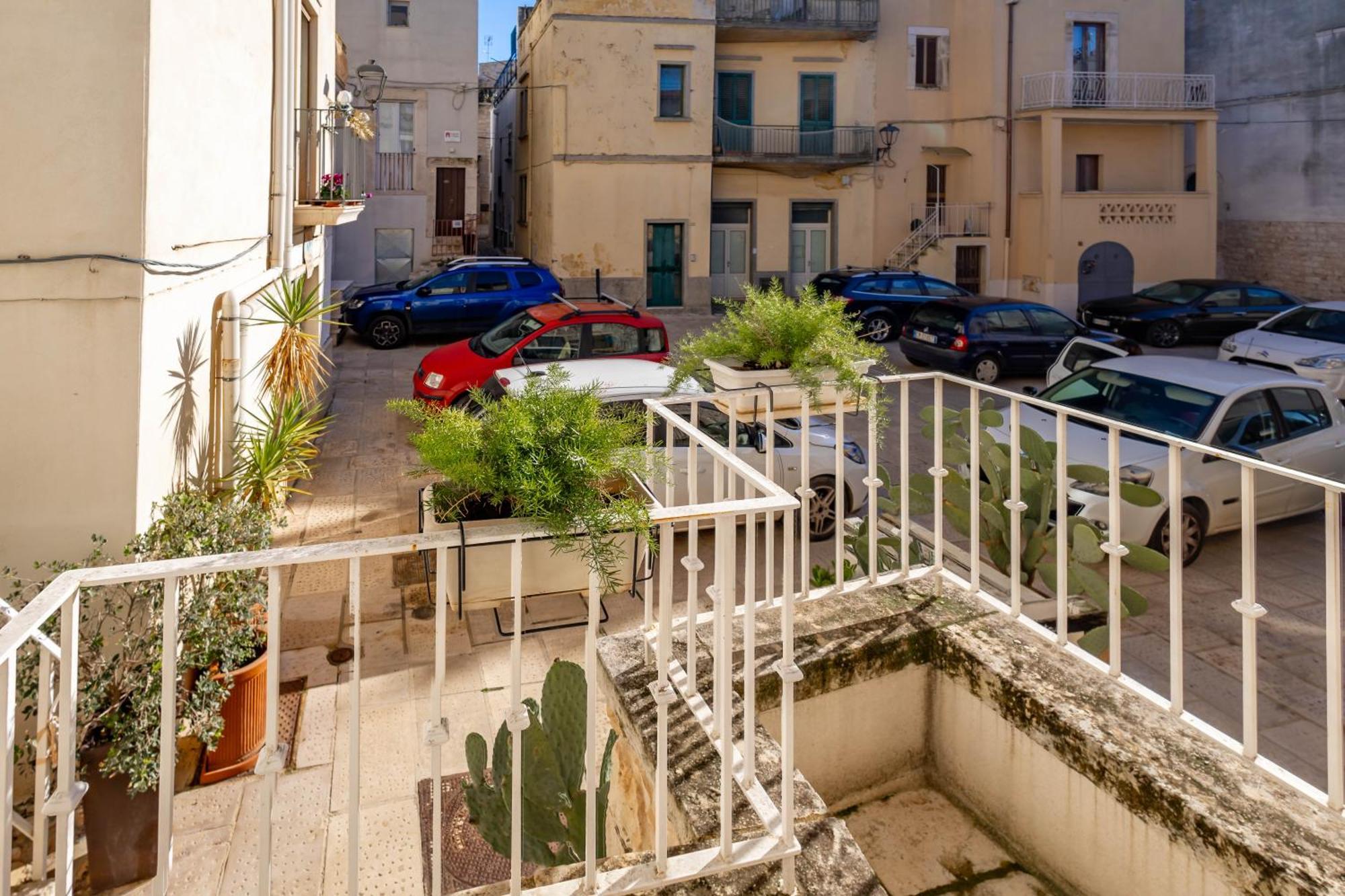 Antiche Mura Apartments"Cielo Di Puglia" -2 Matrimoniali, Cucina E Terrazzo Турі Екстер'єр фото