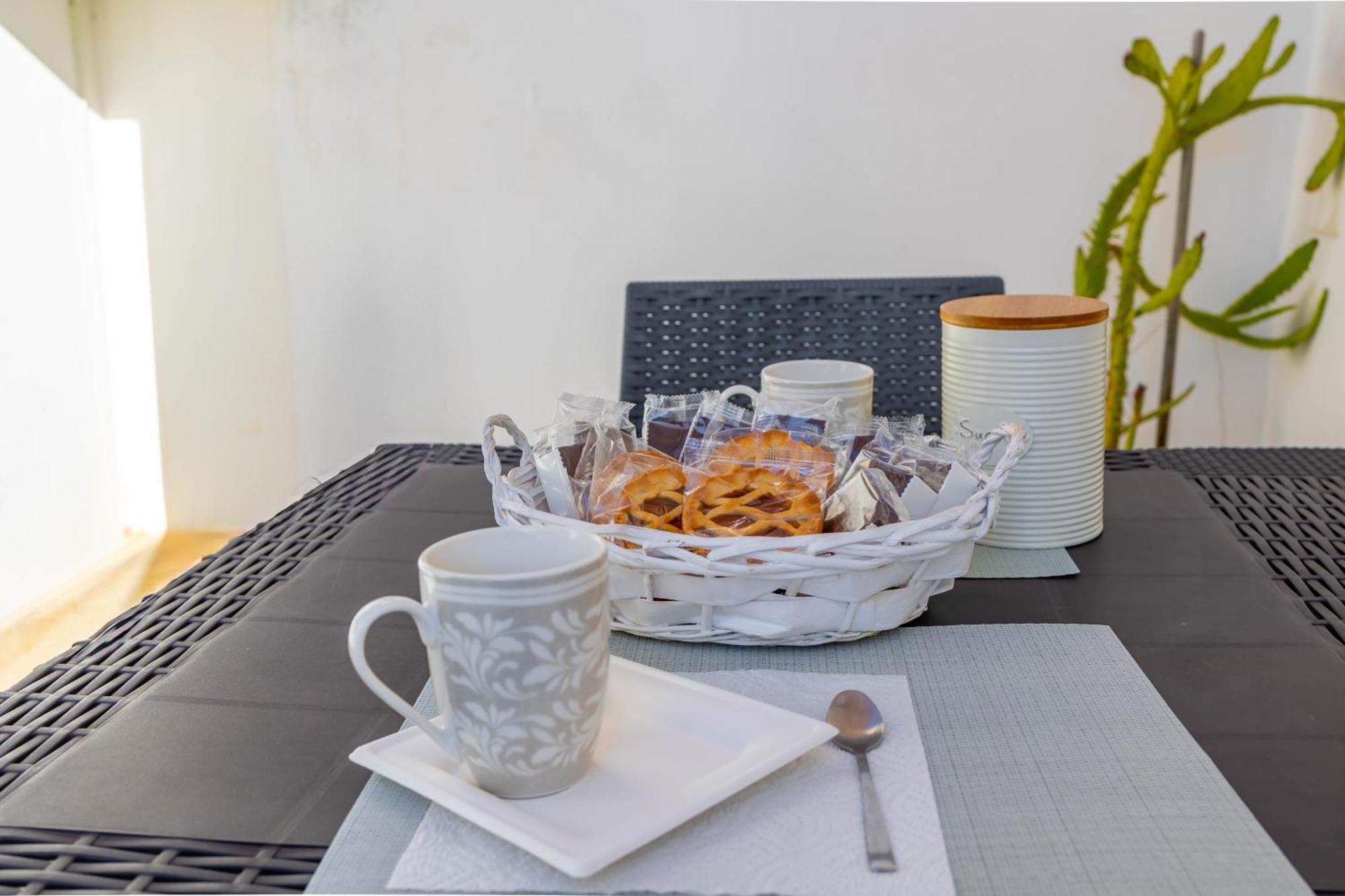Antiche Mura Apartments"Cielo Di Puglia" -2 Matrimoniali, Cucina E Terrazzo Турі Екстер'єр фото